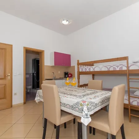 Studio Apartments Zloic In Krvavica Exterior photo