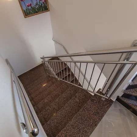 Studio Apartments Zloic In Krvavica Exterior photo