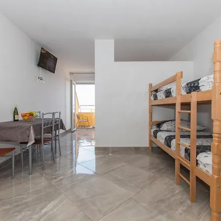 Studio Apartments Zloic In Krvavica Exterior photo