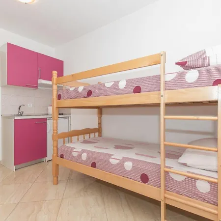 Studio Apartments Zloic In Krvavica Exterior photo
