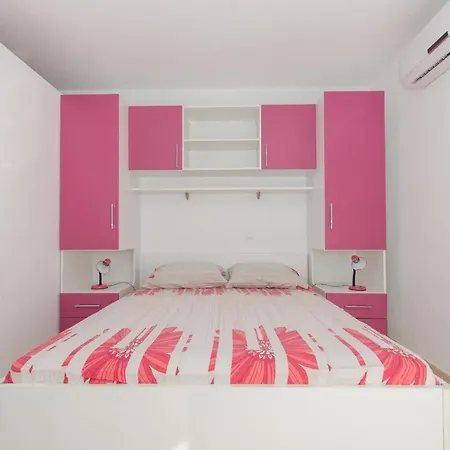 Studio Apartments Zloic In Krvavica Exterior photo