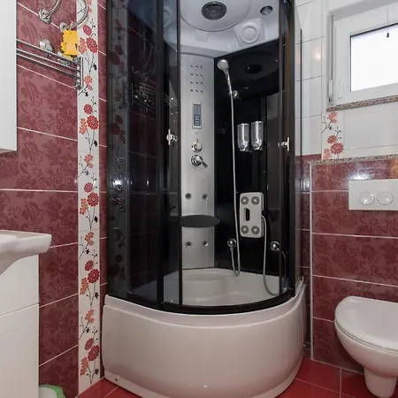 Studio Apartments Zloic In Krvavica Exterior photo