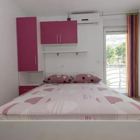 Studio Apartments Zloic In Krvavica Exterior photo