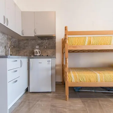 Studio Apartments Zloic In Krvavica Exterior photo