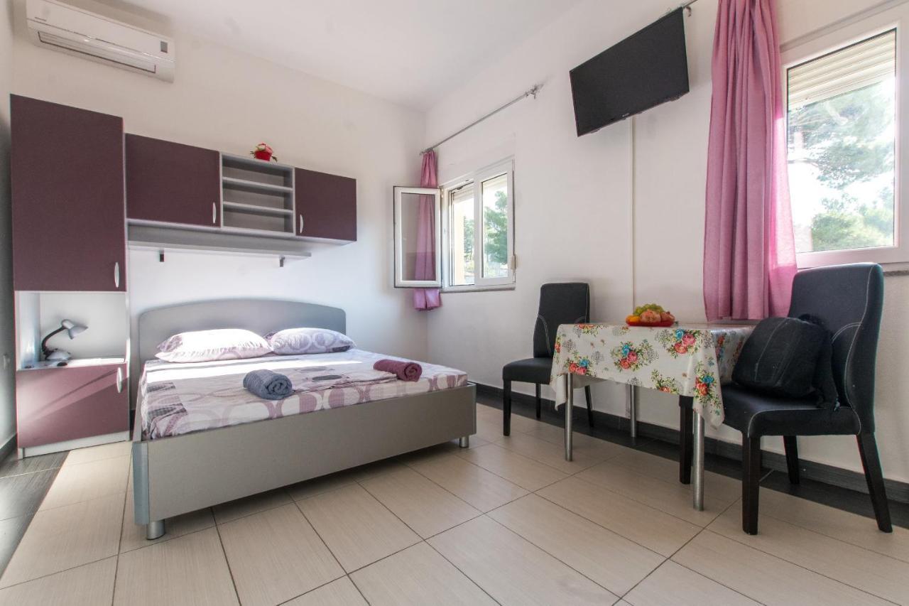 Apartment Zloic In *